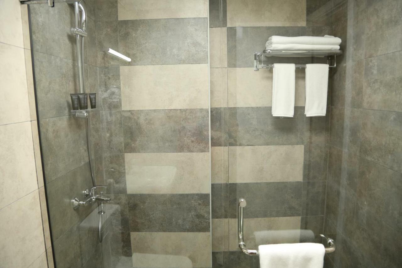 Uptown Hotel Apartment Fujairah By Gewan Exterior foto